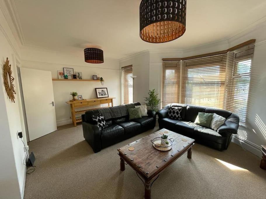 Ferienwohnung 3 Bed Flat Near To Cardiff And Cardiff Bay Exterior foto