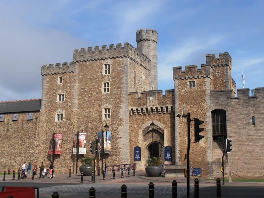 Ferienwohnung 3 Bed Flat Near To Cardiff And Cardiff Bay Exterior foto