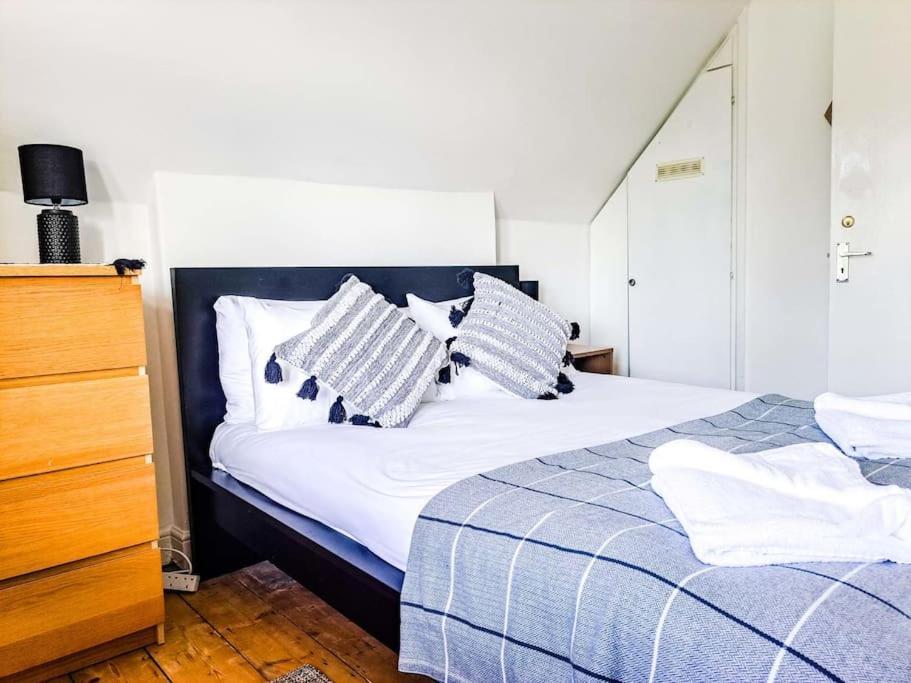 Ferienwohnung 3 Bed Flat Near To Cardiff And Cardiff Bay Exterior foto